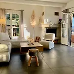 Maison Dans Avec Piscine Et Tennis *