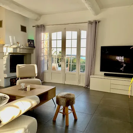 Сasa de vacaciones Maison Dans Résidence Avec Piscine Et Tennis *