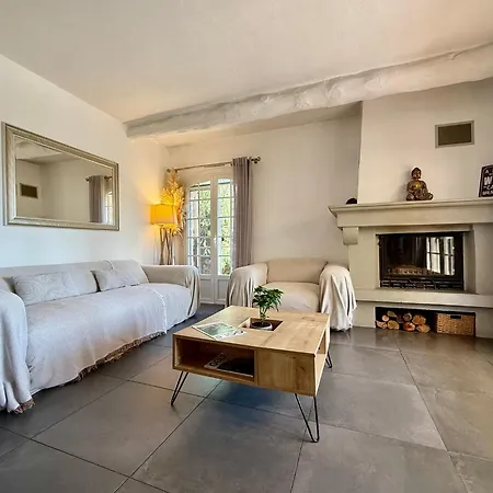 Maison Dans Résidence Avec Piscine Et Tennis * Antibes